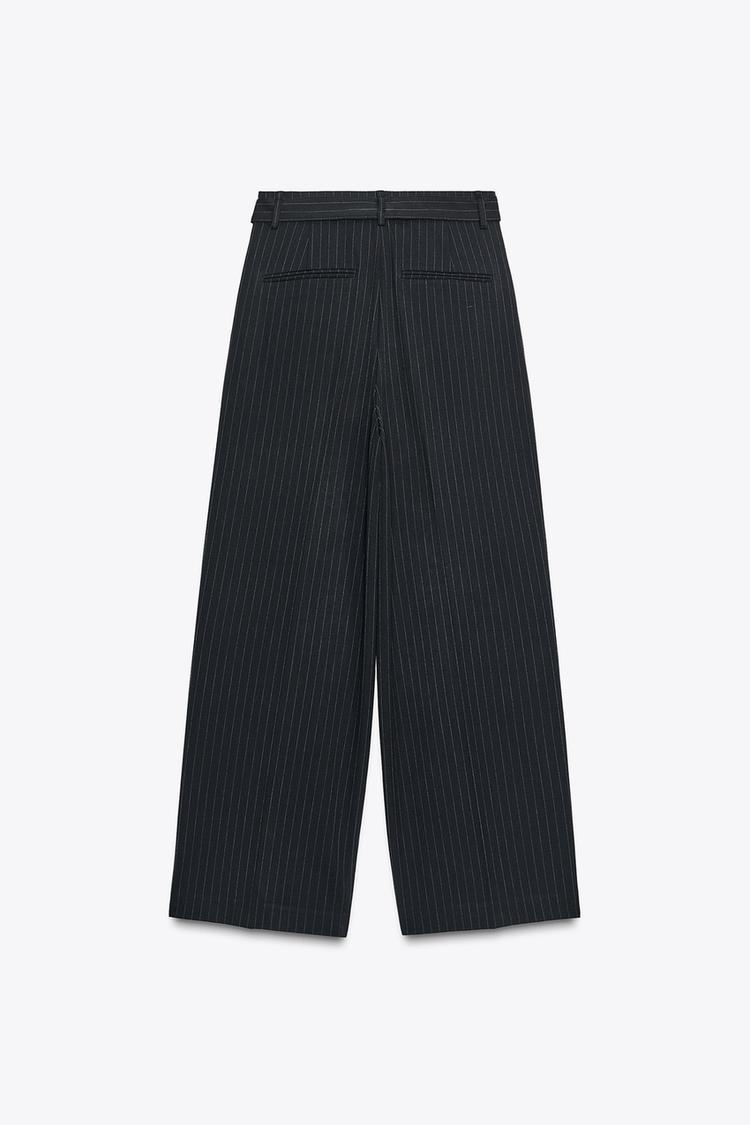 CHALECO Y PANTALÓN DE RAYA DIPLOMÁTICA