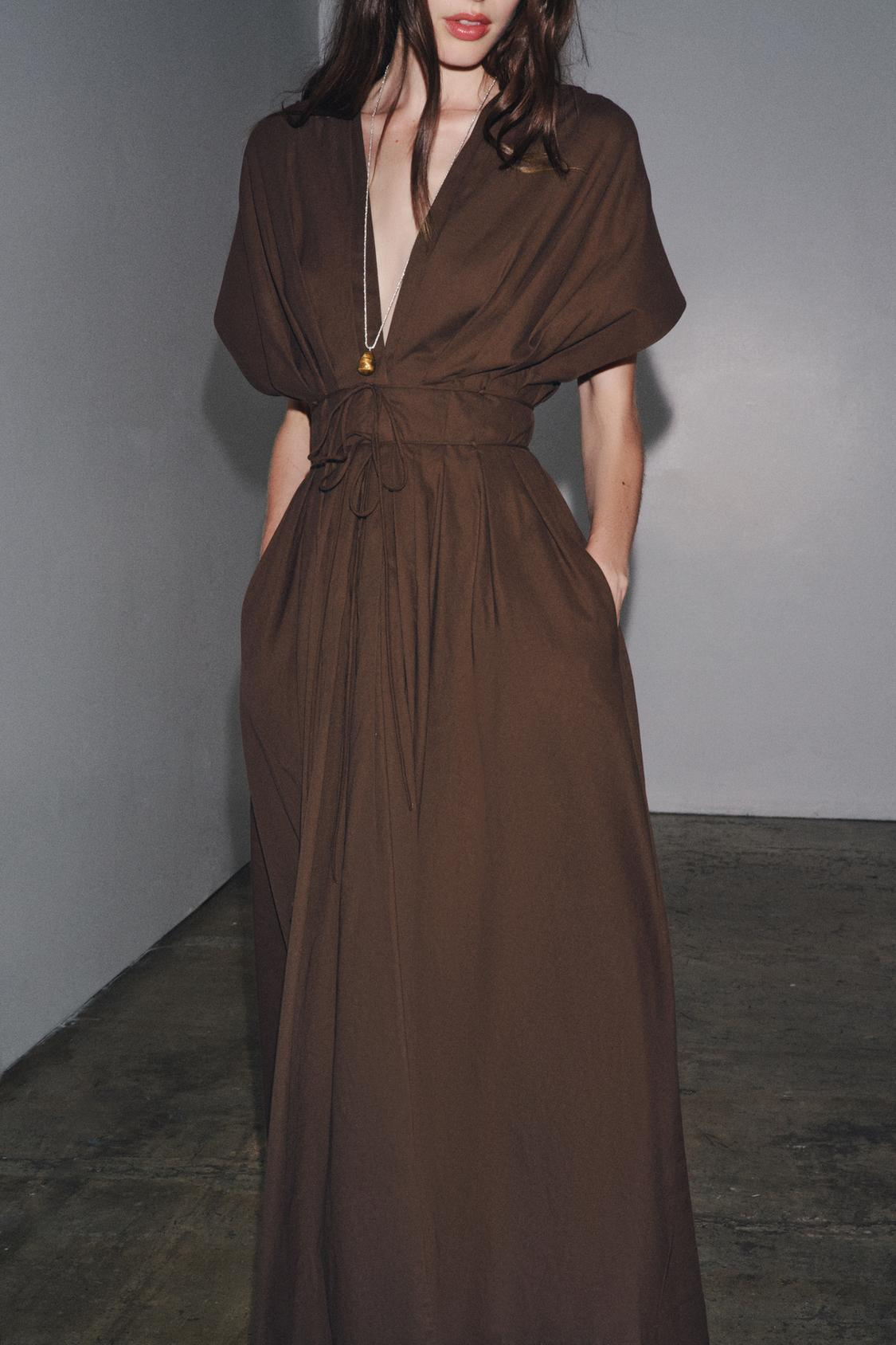 VESTIDO MIDI PINZAS