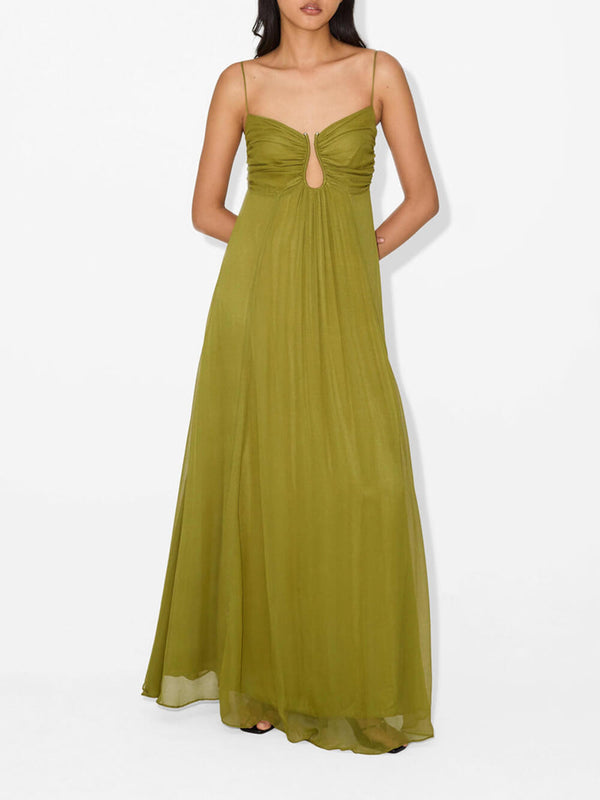 Vestido largo con detalle cut-out elegante