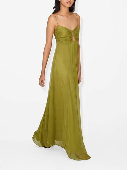 Vestido largo con detalle cut-out elegante